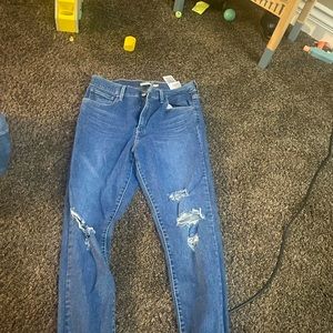 Levi’s skinny jeans size 31